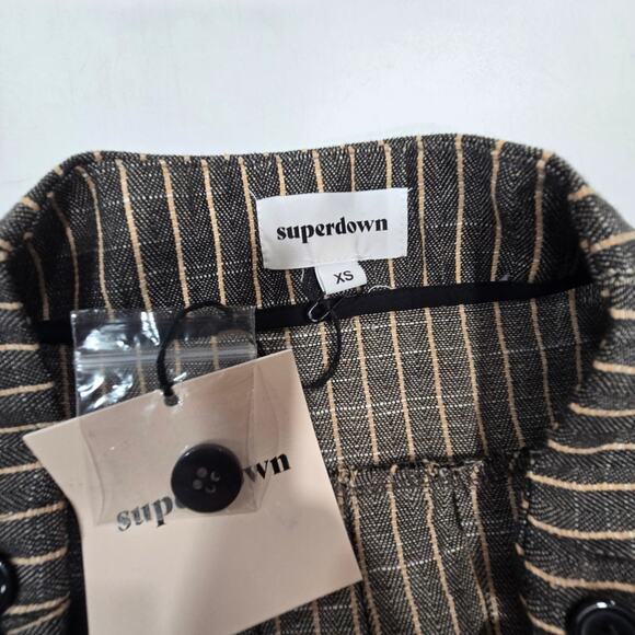 Superdown Brinley Skirt Set in Black Multi - Picture 6 of 8